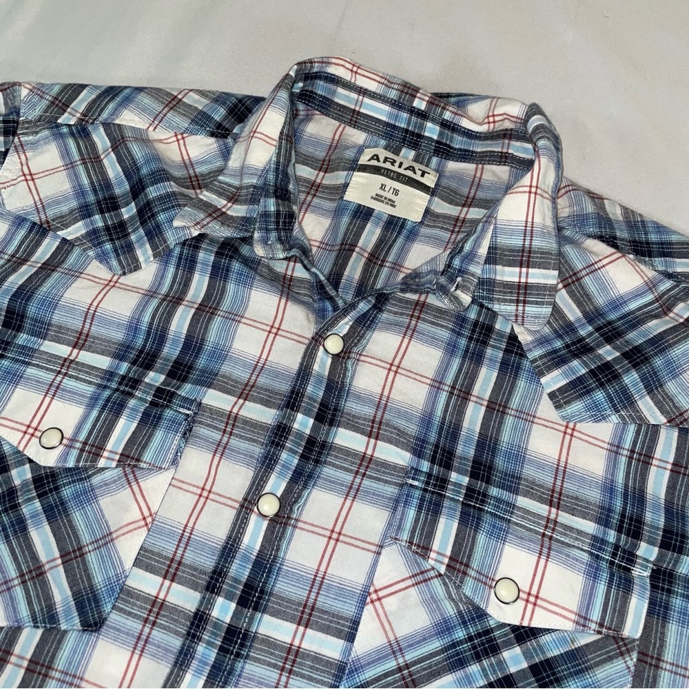 Ariat Men's Casual Blue and Red Plaid‎ Shirt